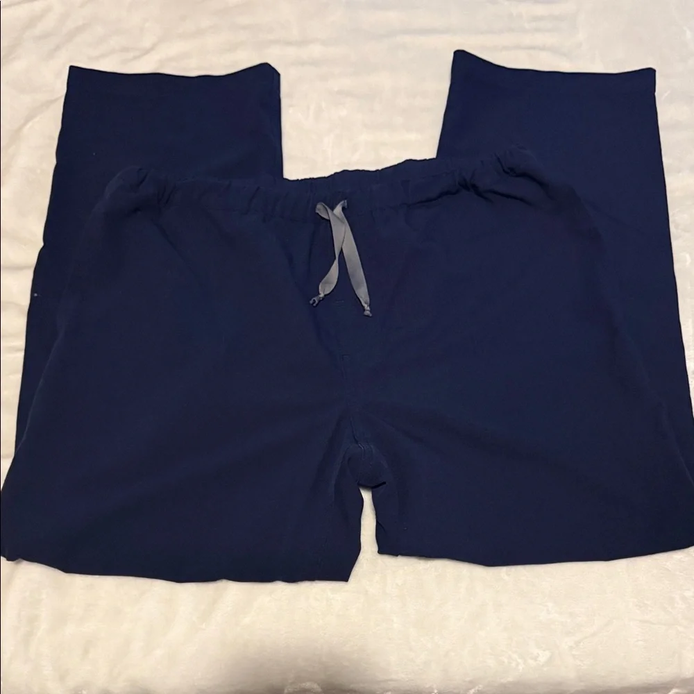 FIGS Technical Collection Scrub Pants SizeM NavyBlue Style FM4500 Straight Leg